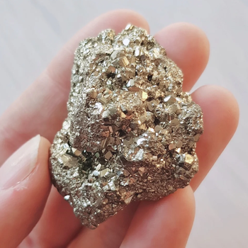 FeS₂ (iron pyrite)